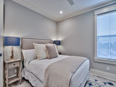 Miramar Beach Lake View Luxury Five Bedroom Home